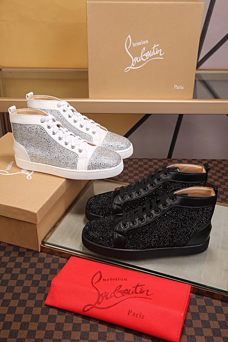 Ex-factory price 480. christian louboutin (CL red sole shoes) counter hot diamond series, high-top casual sneakers for couples 📢 📢 📢 Exclusive hot style release 🎈🎈💪 Movable latex feet 👻 Finished outsole sewing line [satisfied] 😝Female 35-40# Male 38#-46, global supply😝 [Top version]: original imported cowhide upper, top original leather lining, original molded TPU outsole, original 1:1 detail processing, original shoe last, large quantity available from stock,